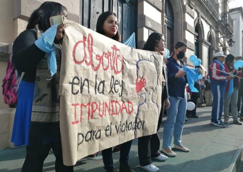 Congreso «aborta» dictamen que busca despenalizar el aborto en Michoacán